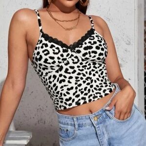 Lace leopard print crop top​​​​​